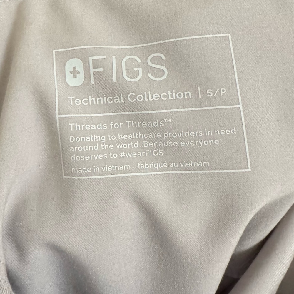 Figs Isabel Wide Leg Scrub Pants - Picture 2 of 2